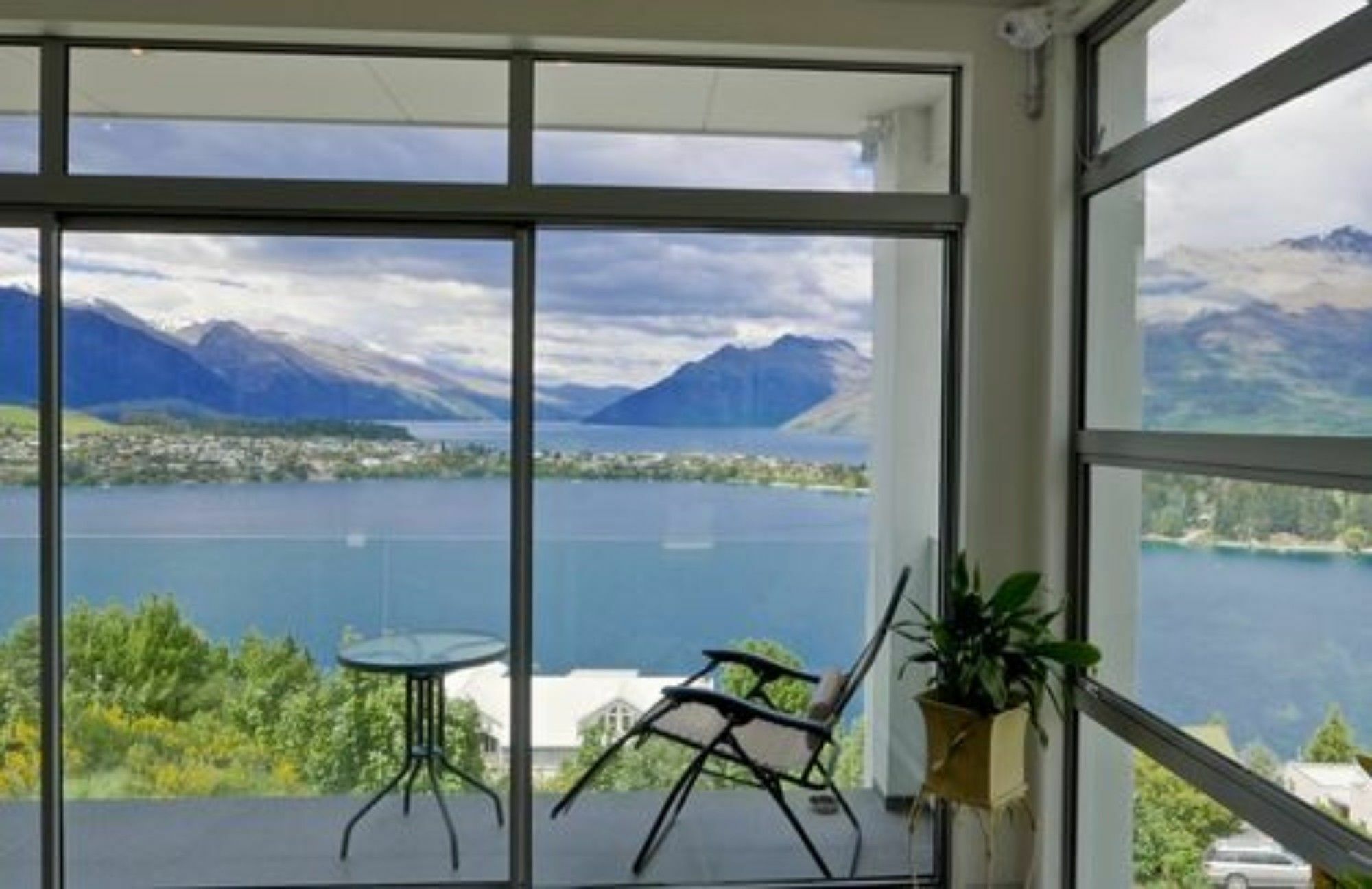 Manor Park Lodge Distretto di Distretto di Queenstown Esterno foto
